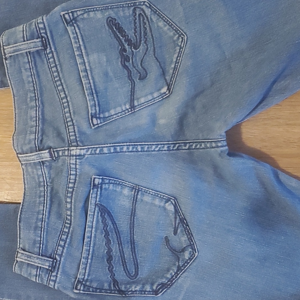 Vintage Lacoste Embroidered Crocodile Devanlay Jeans. Designed in France